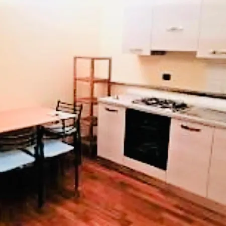 Bilocale Zona Centro Апартаменты *